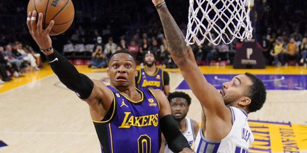 Los Lakers siguen remando en dirección opuesta a la de Westbrook