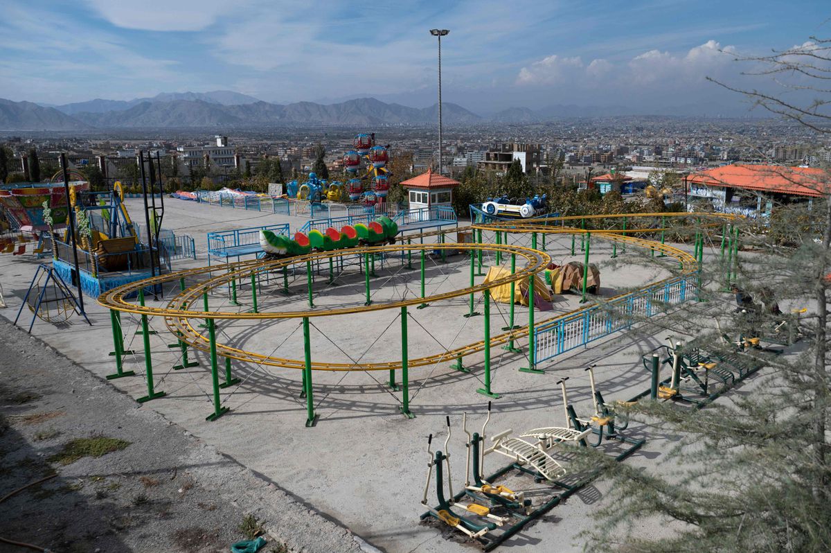 Los talibanes prohíben a las mujeres acceder a los parques de Kabul