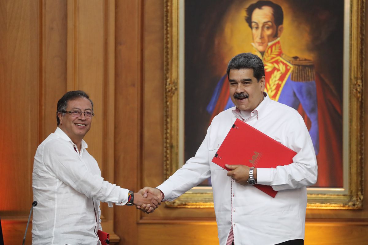 Petro y Maduro sientan las bases de una nueva relación sin mayor entusiasmo