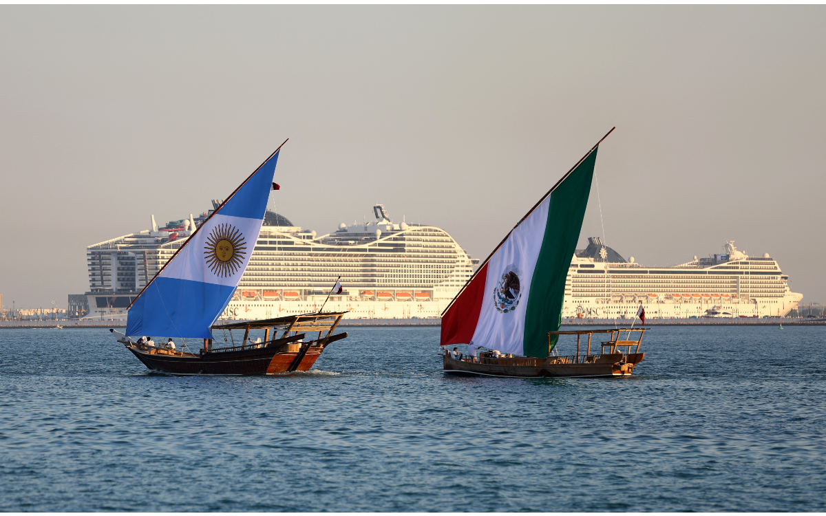 Qatar 2022: Llegan mexicanos y argentinos por tierra, aire y mar al Lusail Stadium | Fotogalería