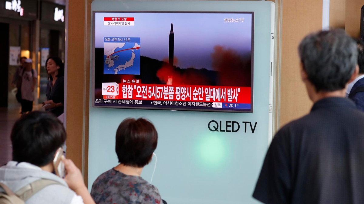 Seúl responde con tres misiles aire-tierra a los 10 lanzamientos norcoreanos
