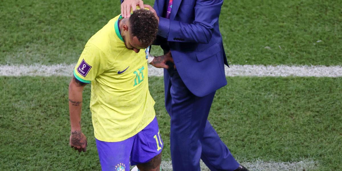Tite, esperanzado con Neymar: "Confiamos en que pueda seguir en el Mundial"