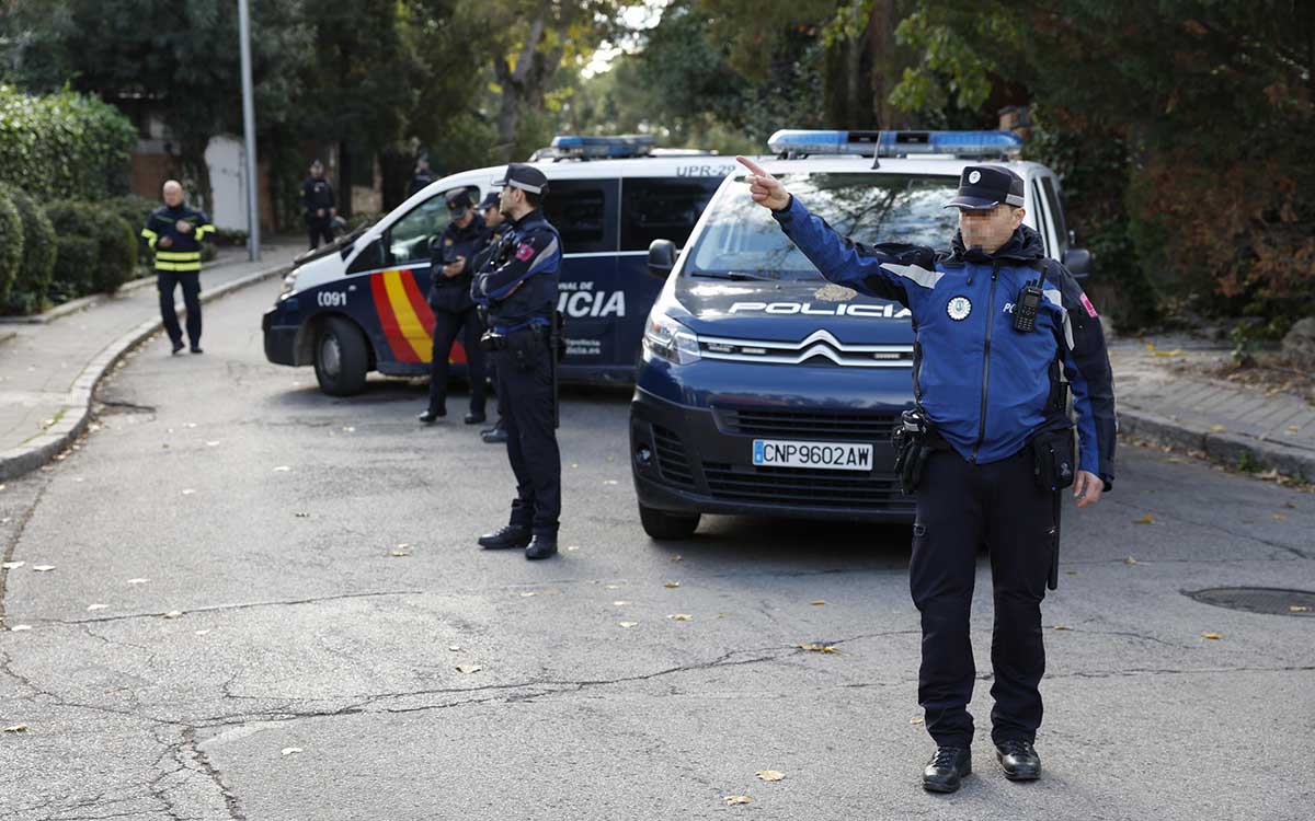 Un herido al explotar una carta en la embajada de Ucrania en Madrid