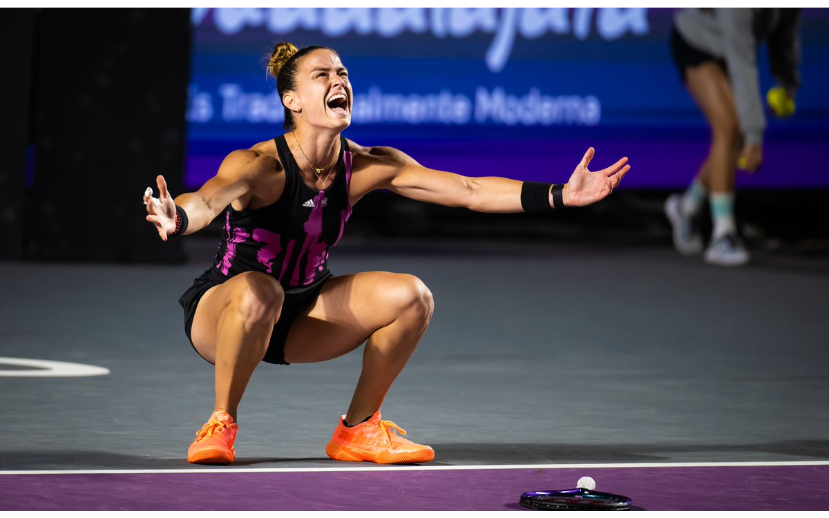 WTA Finals: Es Maria Sakkari la primera semifinalista | Video