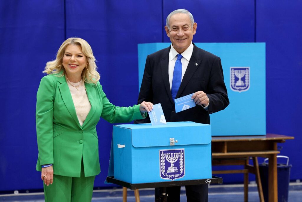 https://elpais.com/internacional/2022-11-01/israel-celebra-sus-quintas-elecciones-desde-2019-sin-visos-de-resolver-el-bloqueo-politico.html