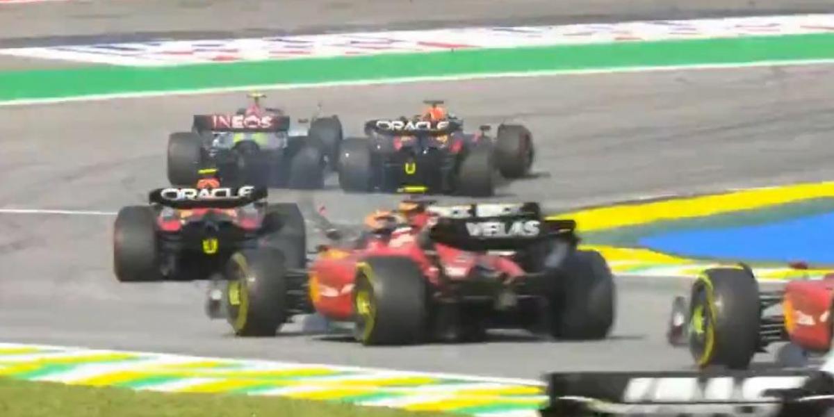 ¡Hamilton y Verstappen se chocan!