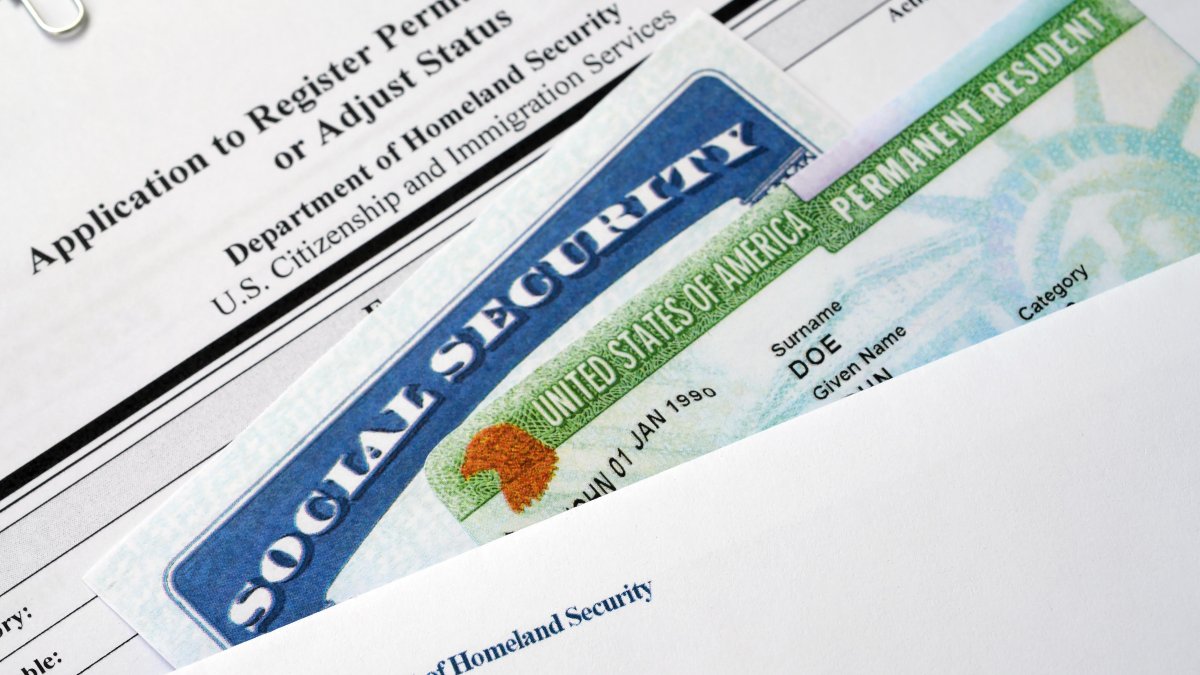 El importante cambio que debes saber si vas a solicitar la “green card” pronto