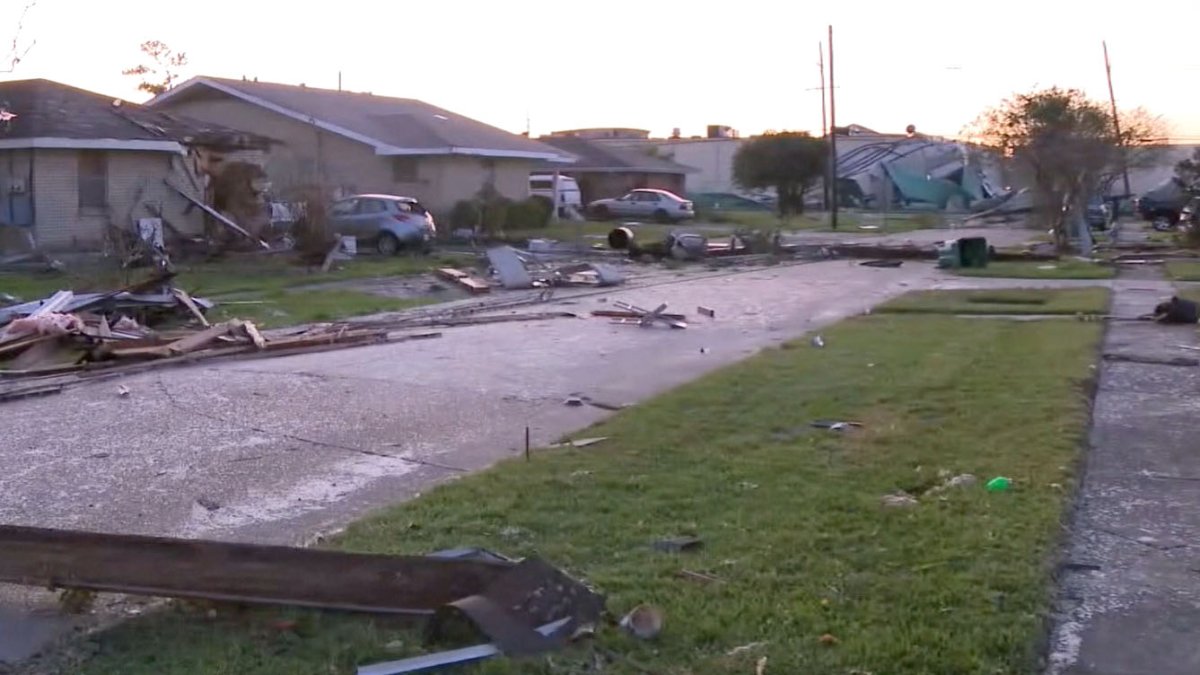 Tormentas con tornados dejan muertos y causan destrozos en varios estados de EEUU