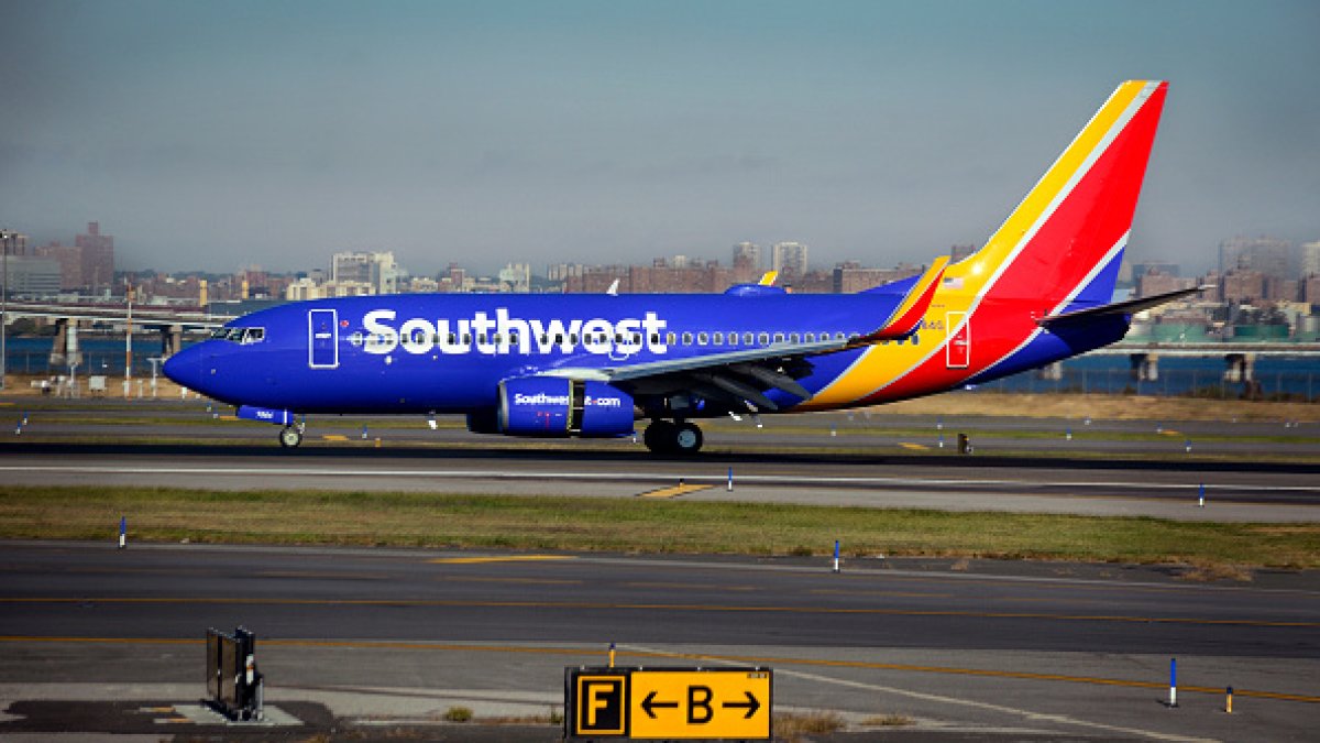 La razón por la que Southwest Airlines canceló miles de vuelos en plena temporada navideña