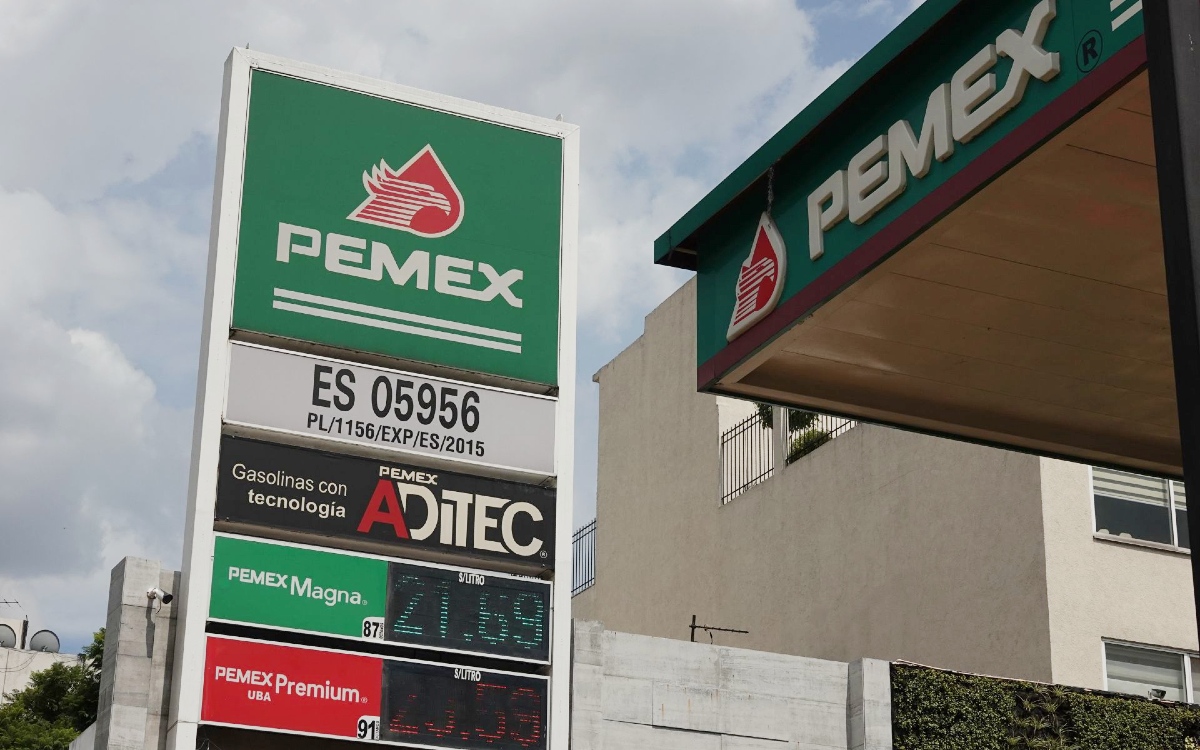 AMLO asegura que precios de gasolinas y diésel bajaron en su administración
