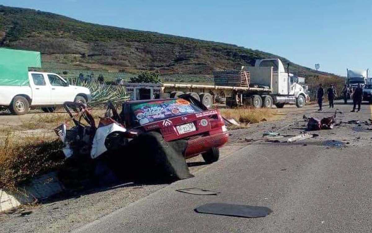 Accidente en Oaxaca deja 4 muertos y 5 heridos