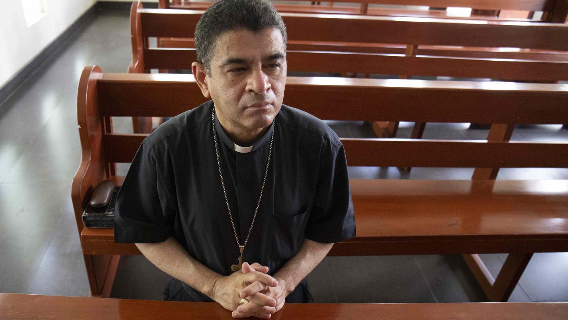 Acusan de conspiración a obispo reconocido por críticas al gobierno de Nicaragua