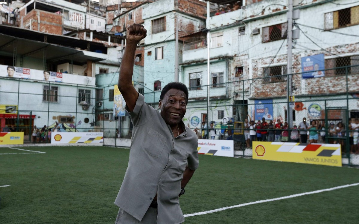 Campo de la sede de FIFA en Suiza será nombrado en honor a Pelé
