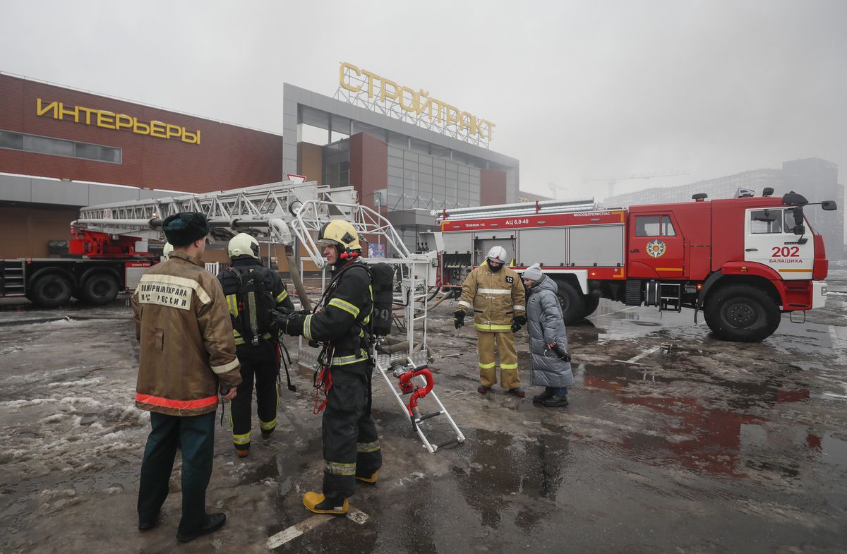 El incendio de varios centros comerciales en Rusia por la falta de controles tras las sanciones eleva la inquietud a nuevos incidentes