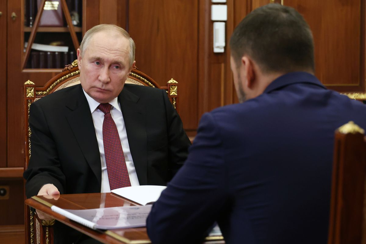 Equidistancias y deferencias hacia Putin