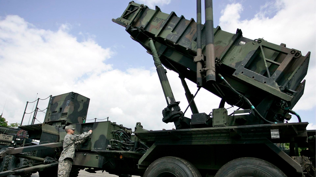 Estados Unidos analizaría envío de misiles Patriot a Ucrania