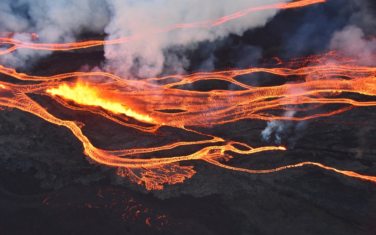 Hawái | La erupción en imágenes de Mauna Loa, el mayor volcán activo del mundo | Fotos y videos