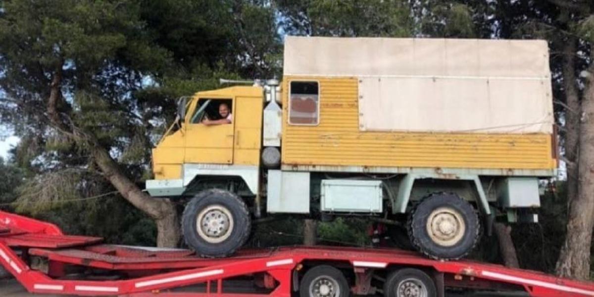 Increíble: Encontró el histórico camión de Salvador Cañellas… ¡en el Rocío!
