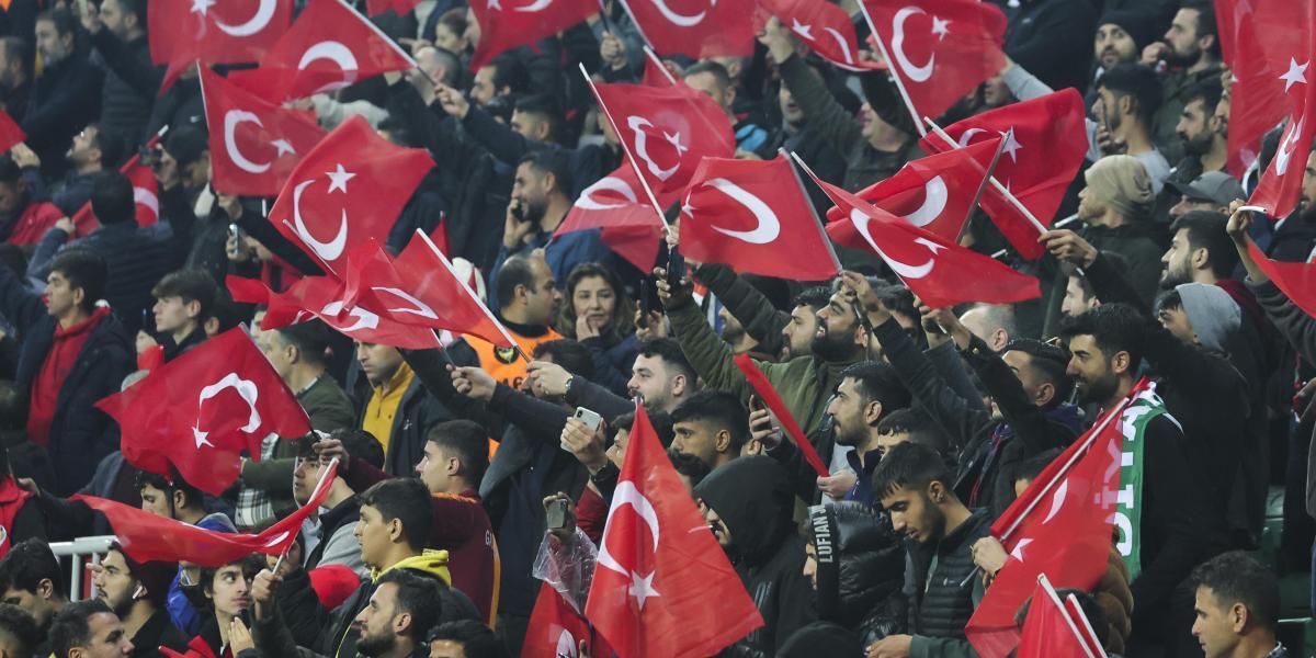 La UEFA mantiene la sanción a la Federación Turca de Fútbol