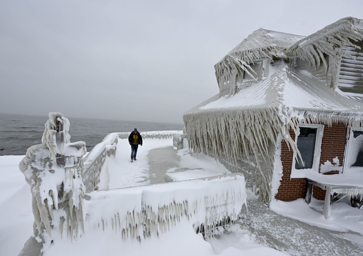 La tormenta polar histórica que atraviesa Estados Unidos deja más de medio centenar de muertos