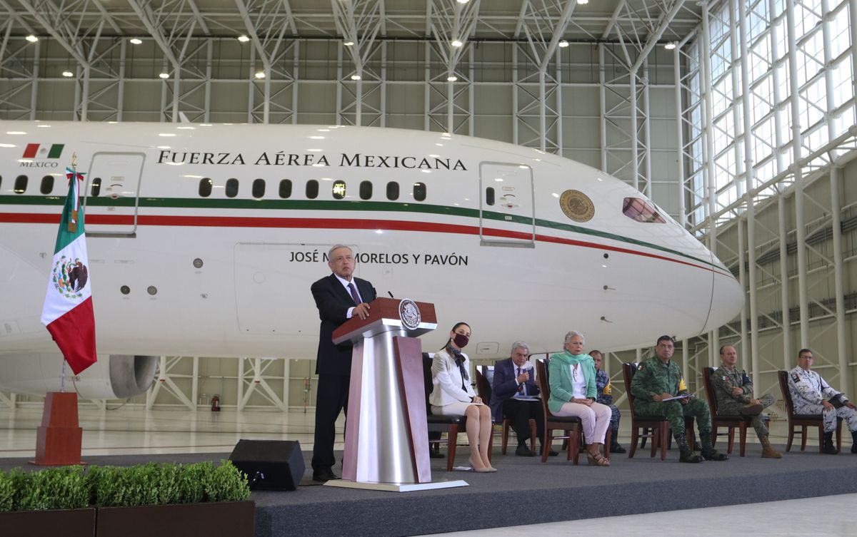 López Obrador afirma que la aerolínea comercial del Ejército estará lista a finales de 2023