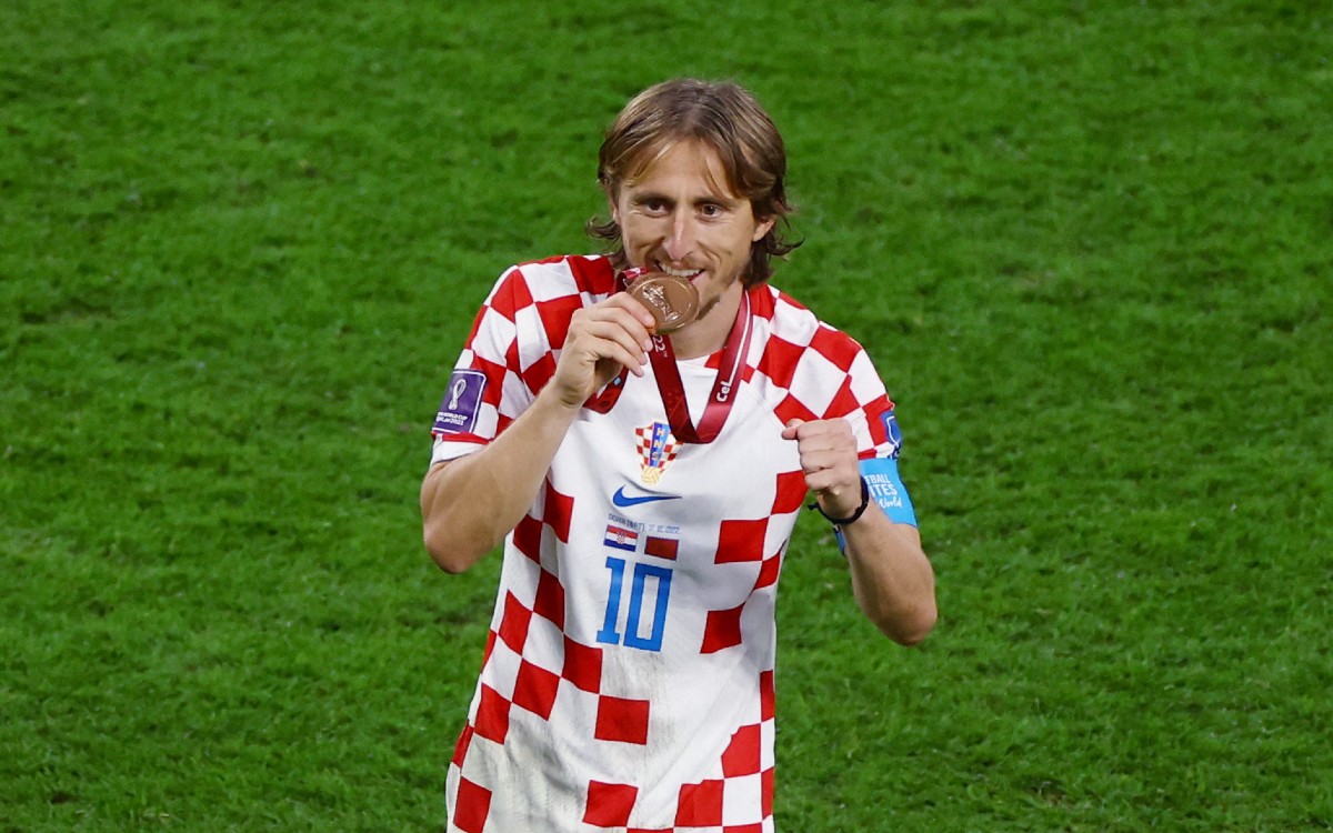 Luka Modric seguirá jugando con Croacia 'por lo menos hasta la Nations League' | Video