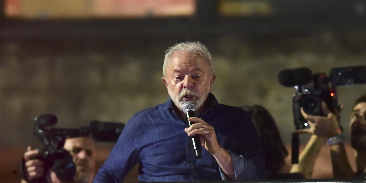 Lula felicita a los jugadores de Brasil: "Rumbo al sexto título"