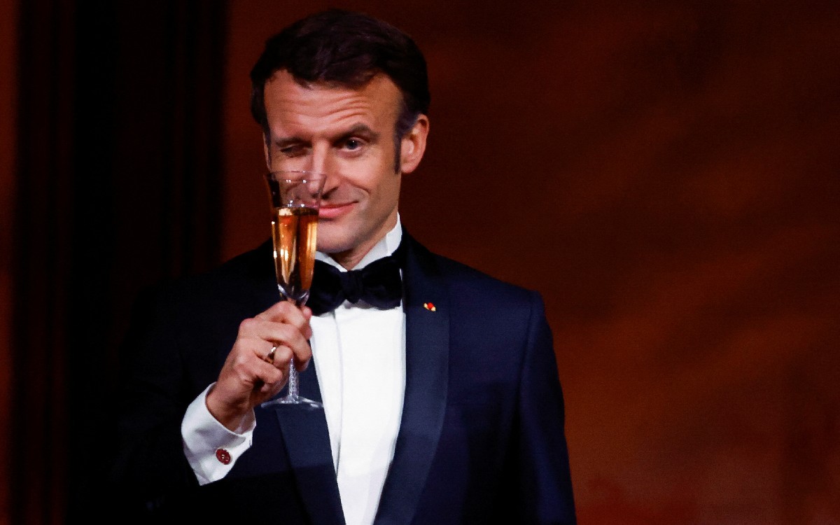 Macron pide no entrar en pánico ante cortes de electricidad