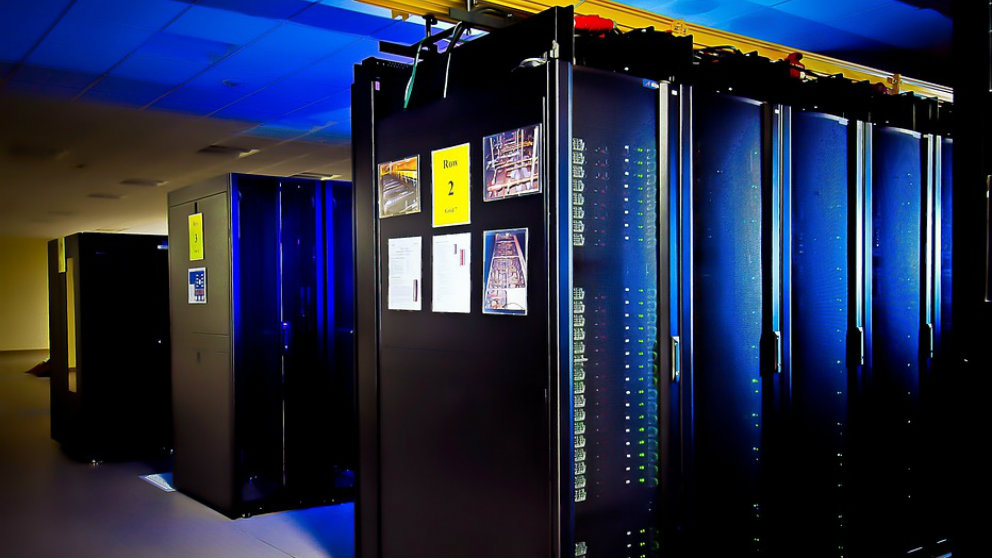 ‘Mainframe’ o los superordenadores que gestionan millones de datos