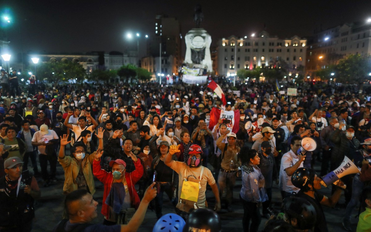 Protestas en Perú: exigen elecciones anticipadas y liberación de Castillo