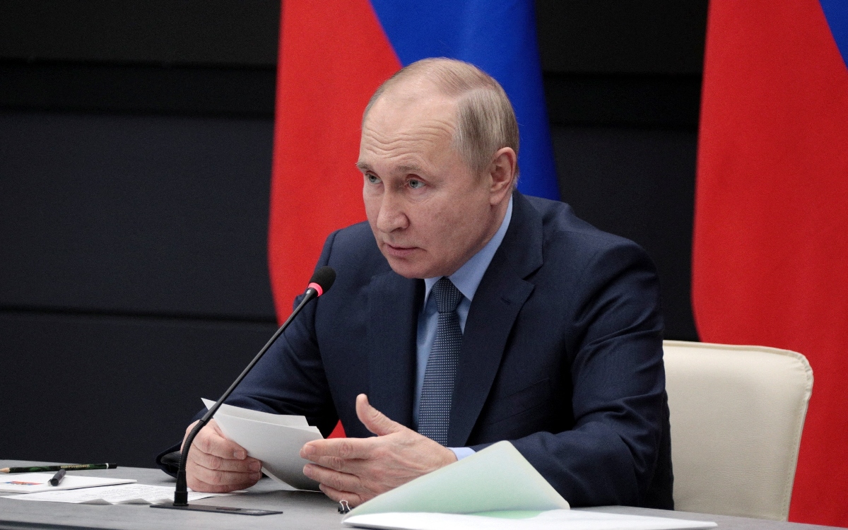 Putin aprueba concesión de pasaportes a habitantes de las regiones anexionadas