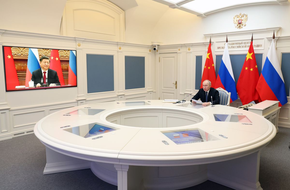Putin pide a Xi “reforzar la cooperación militar”