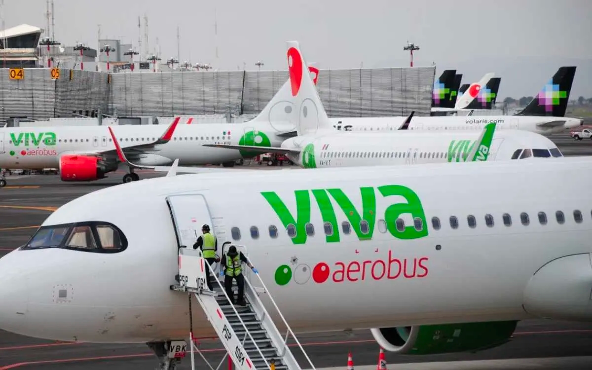 Viva Aerobus vence a Profeco; seguirá cobrando tarifa sin equipaje de mano