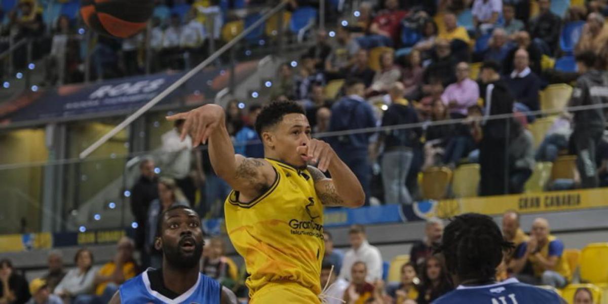 110-65: El Gran Canaria acaricia la Copa tras apalizar al 'Fuenla'