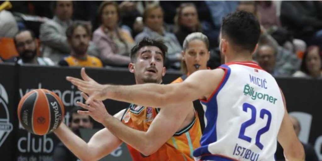 81-71: Un aguerrido Valencia tumba al Efes