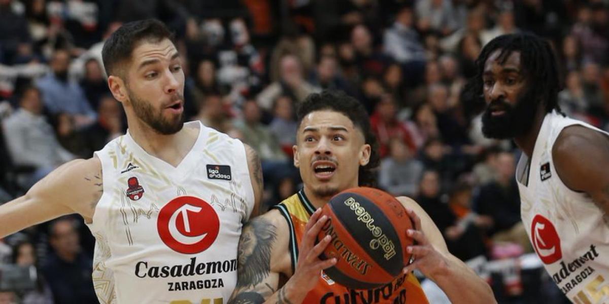 88-76: Un pujante Valencia cierra su clasificación copera ante un débil Zaragoza