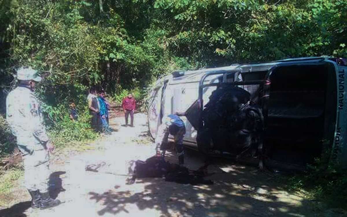 Accidente de la Guardia Nacional deja un fallecido y cuatro lesionados en Oaxaca