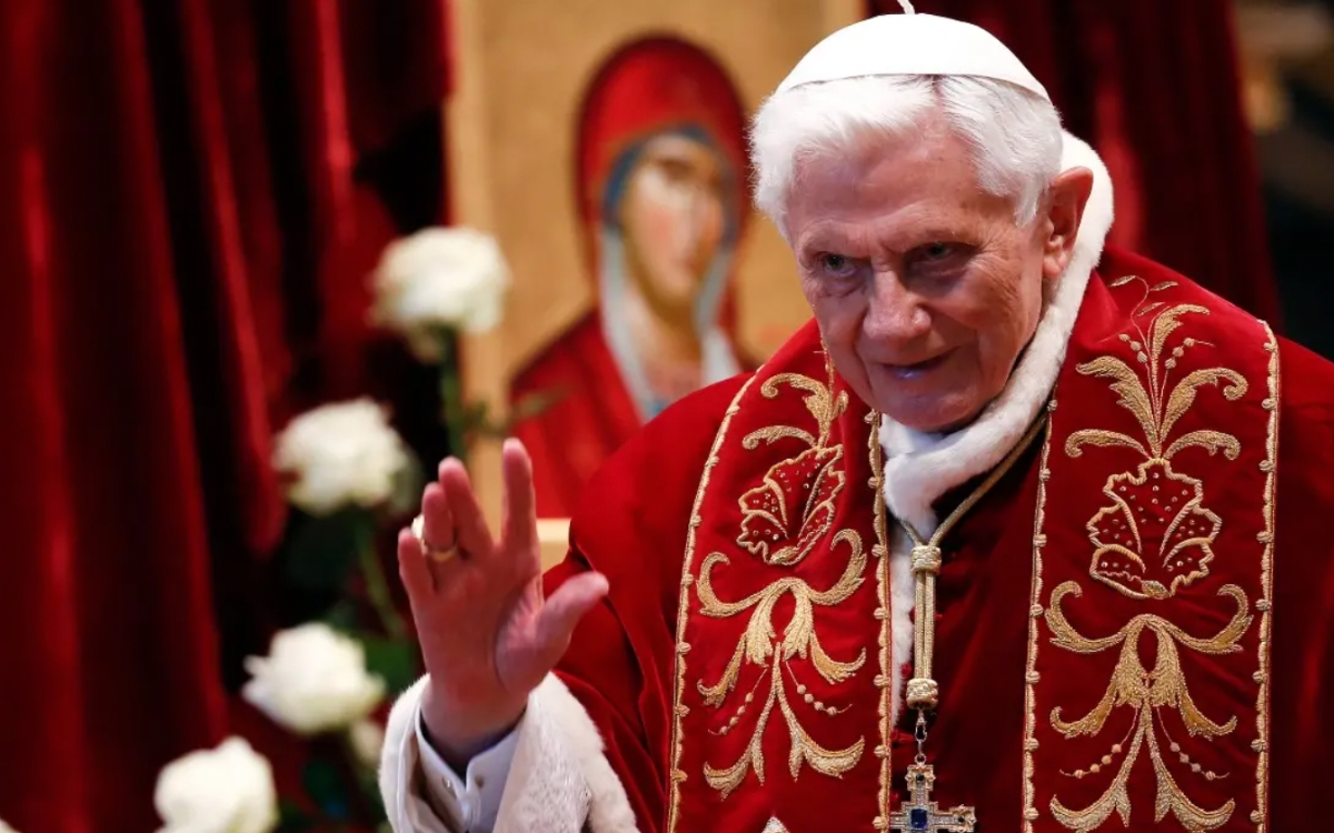 Alberto Barranco revela detalles de funeral de Benedicto XVI