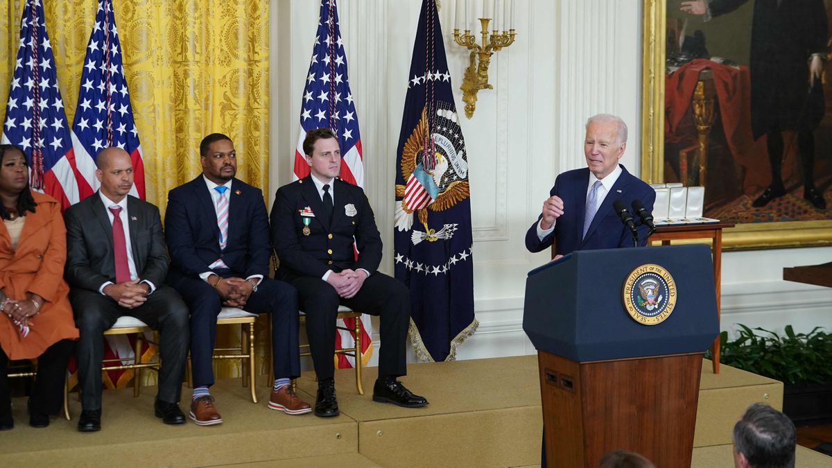 Biden hace un canto a la democracia en el segundo aniversario del asalto al Capitolio