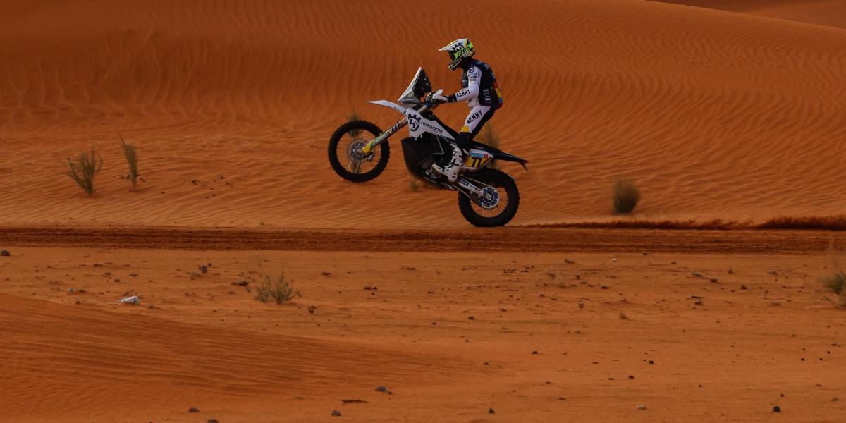 Dakar 2023, etapa 6 motos: Luciano Benavides gana y Barreda sigue ahí