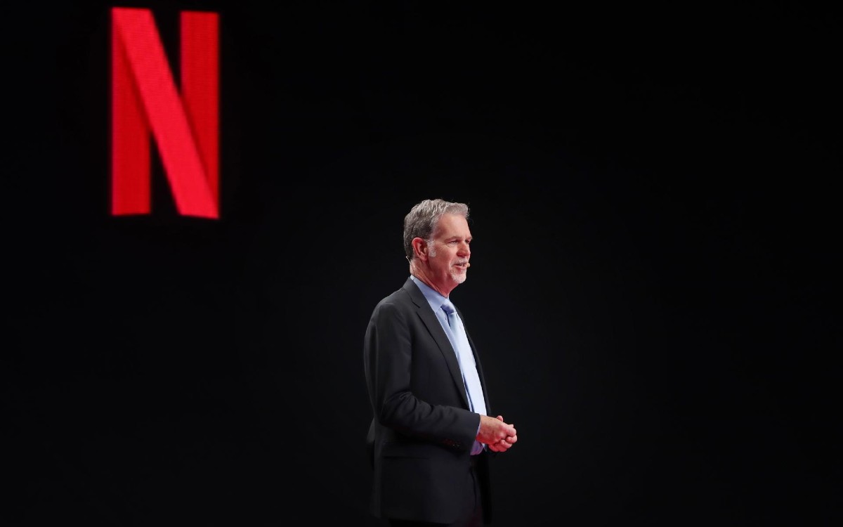 Dimite cofundador de Netflix al cargo de director ejecutivo pese a alza de suscriptores