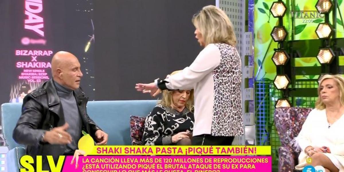 División de opiniones en 'Sálvame' sobre Piqué y Shakira: "Lo que tiene que hacer es callarse"