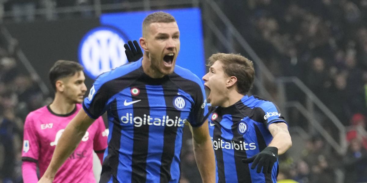 El Inter hace terrenal al líder Nápoles