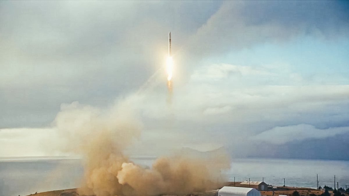 El cohete de ABL Space Systems experimenta un apagado simultáneo del motor poco después del despegue