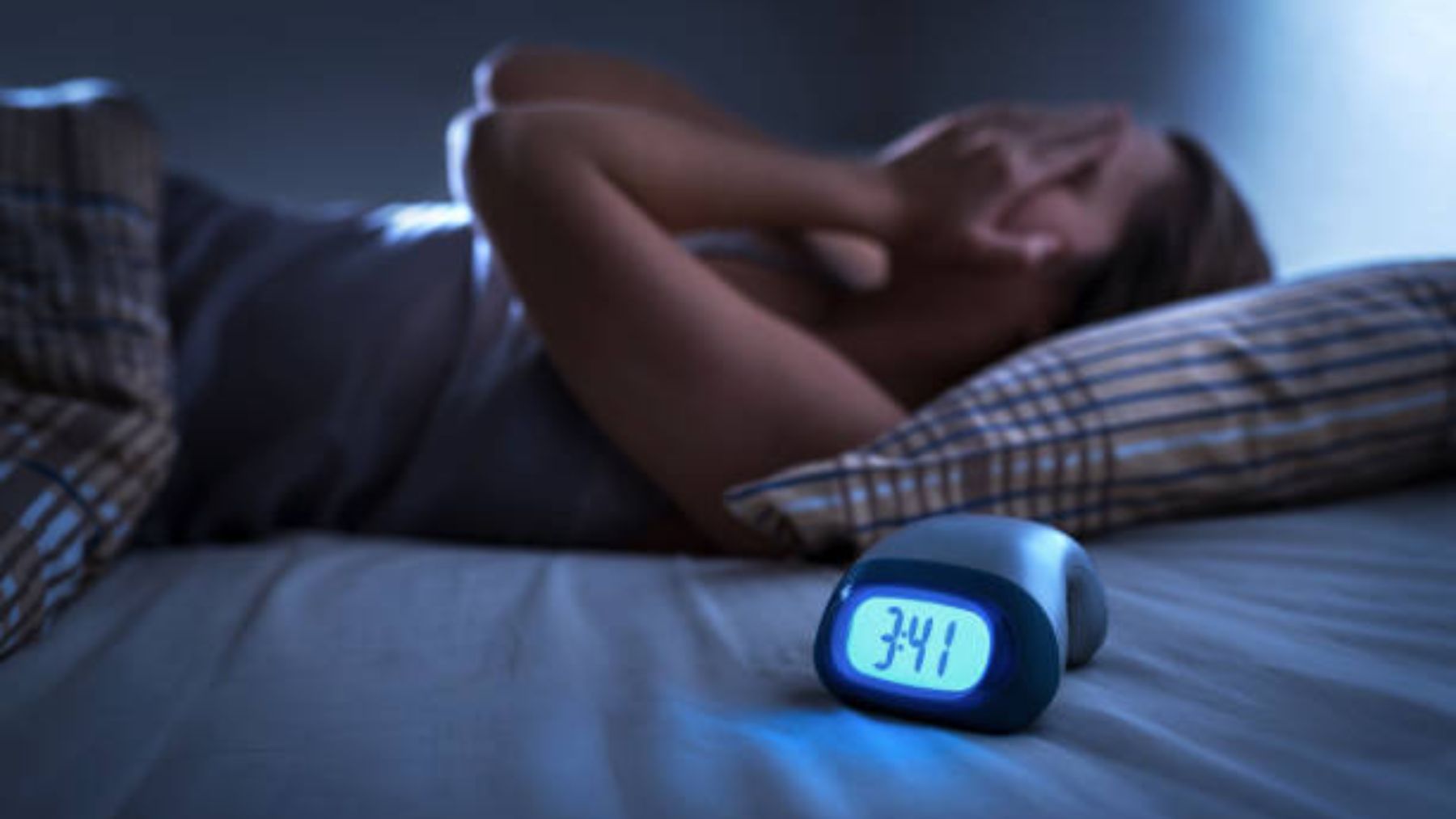 El truco infalible y más sencillo para acabar con el insomnio que recomiendan todos los expertos