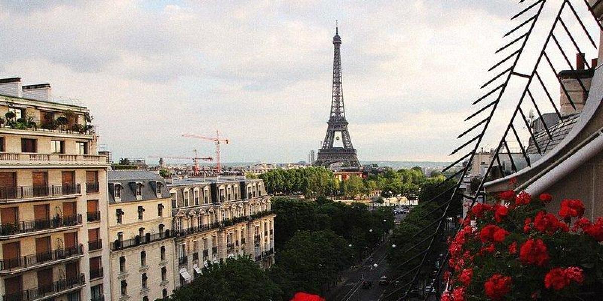 Estos son los 12 hoteles en París con mejores vistas a la Torre Eiffel
