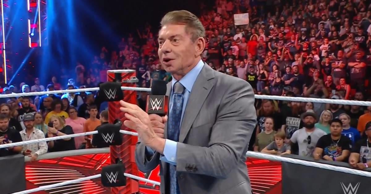 Fans de WWE molestos y preocupados por el regreso de Vince McMahon