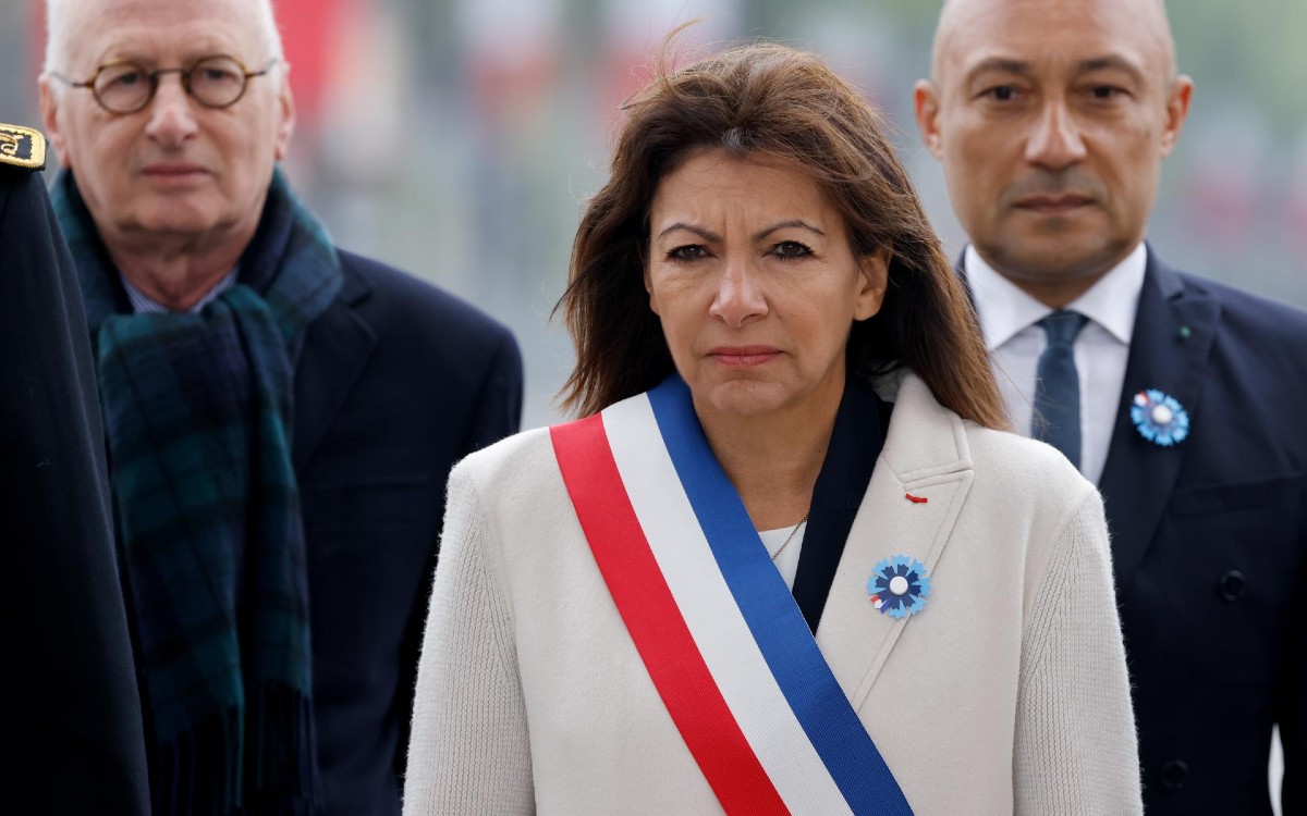 Alcaldesa de París considera “ridícula” oferta del PSG por el Parque de los Príncipes