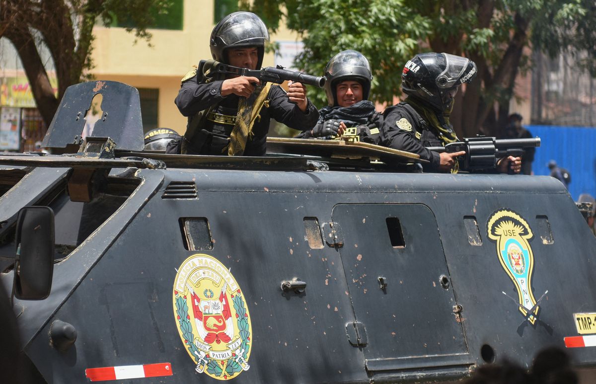 La ola de violencia en Perú se traslada a la región de Cuzco