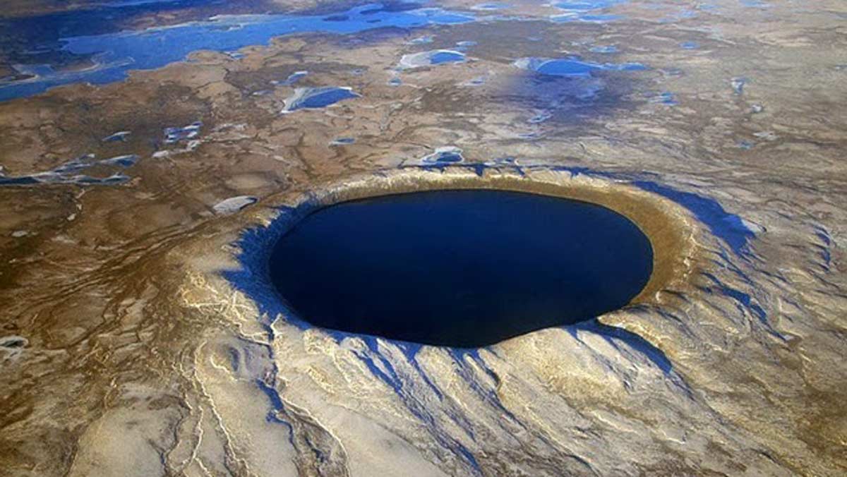 Los 5 cráteres de meteorito más asombrosos del mundo